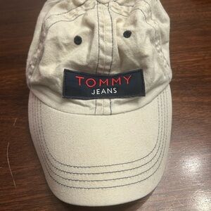 Vintage Tommy Jeans Beige Cap